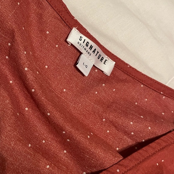 NWOT Reitmans Top - Picture 3 of 4